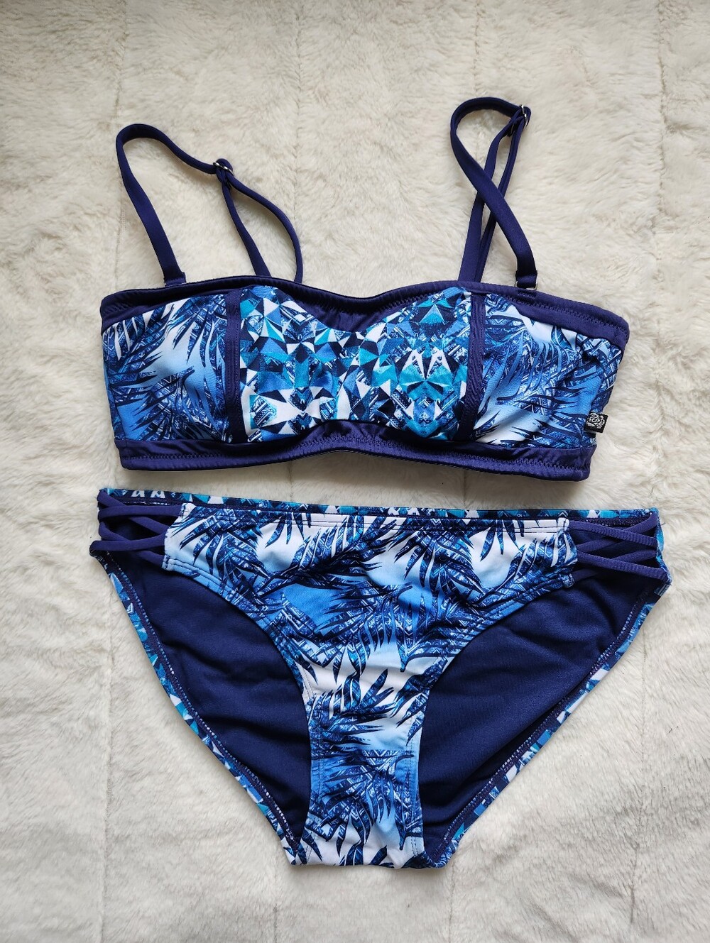 La Vie En Rose Blue & White Patterned Bikini Set - Top Small / Bottoms Medium